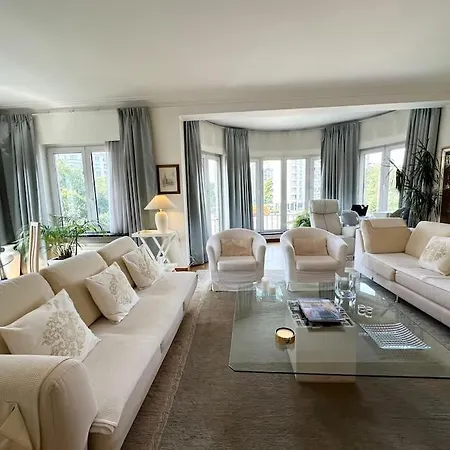 Lägenhet Cosy & Spacious Antwerpen